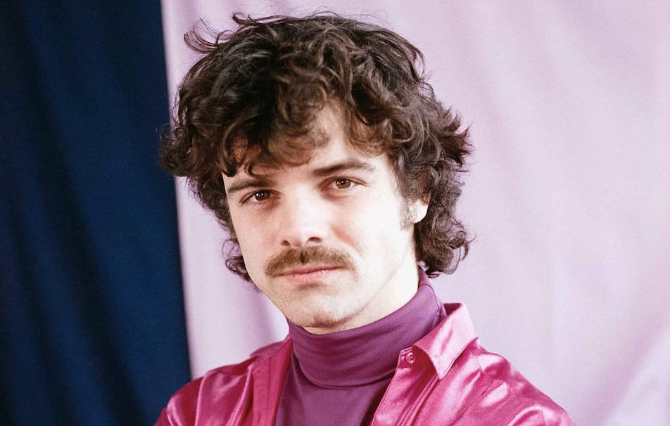 SLIK - Soms wil ik iemand aan kunnen staren